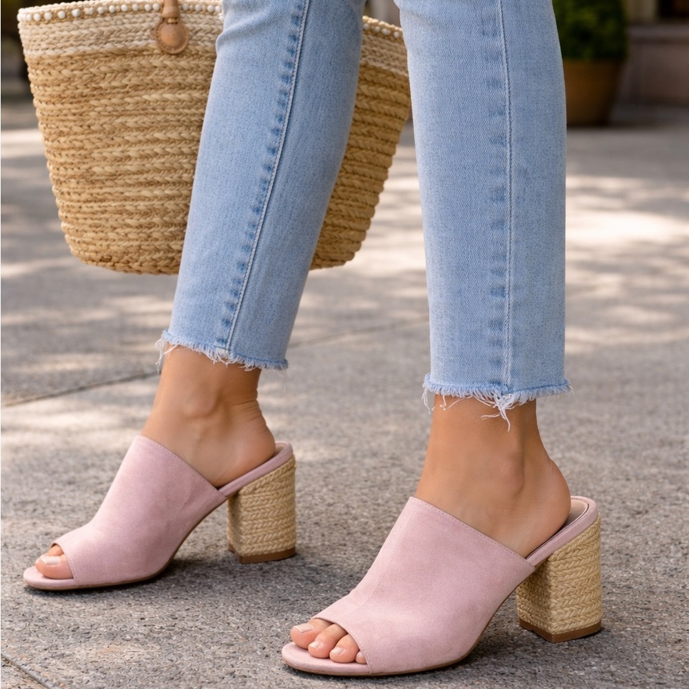 🌸🌸👓Sbicca Blush Pink Leather Mules